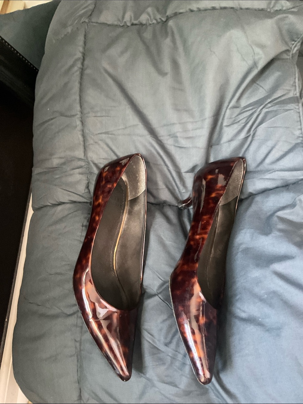 Stuart Weitzman Tortoiseshell Patent Leather Pointed-Toe Kitten Heels - Picture 8 of 11